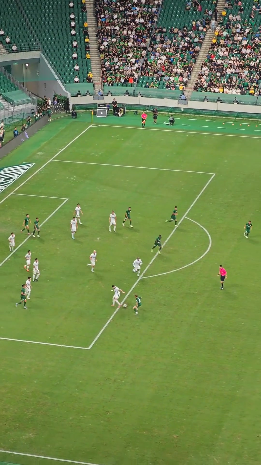 真勞模實拍武漢三鎮(zhèn)快速反擊國安前鋒法比奧狂追整場