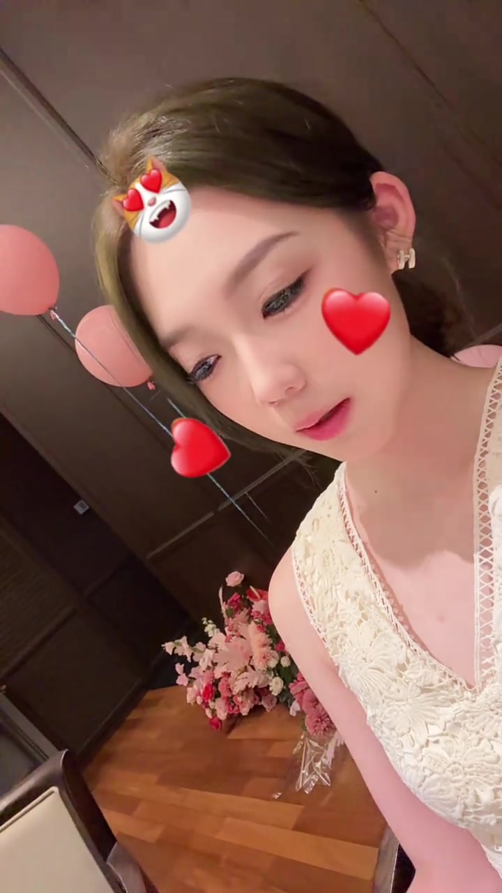 玉昆女主持看著皮膚好好電視臺(tái)女主持都是這個(gè)標(biāo)準(zhǔn)嘛