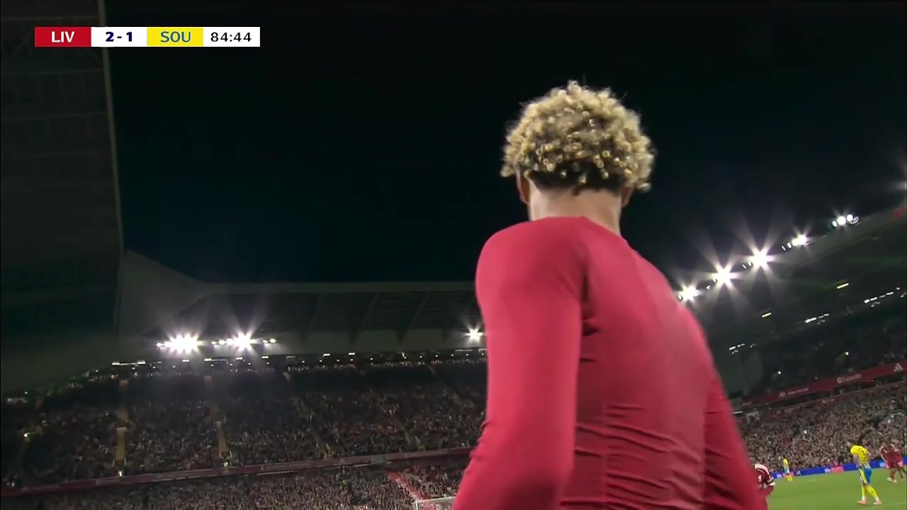 弗林蓬看呆了埃基蒂克絕殺脫衣慶祝染第二黃