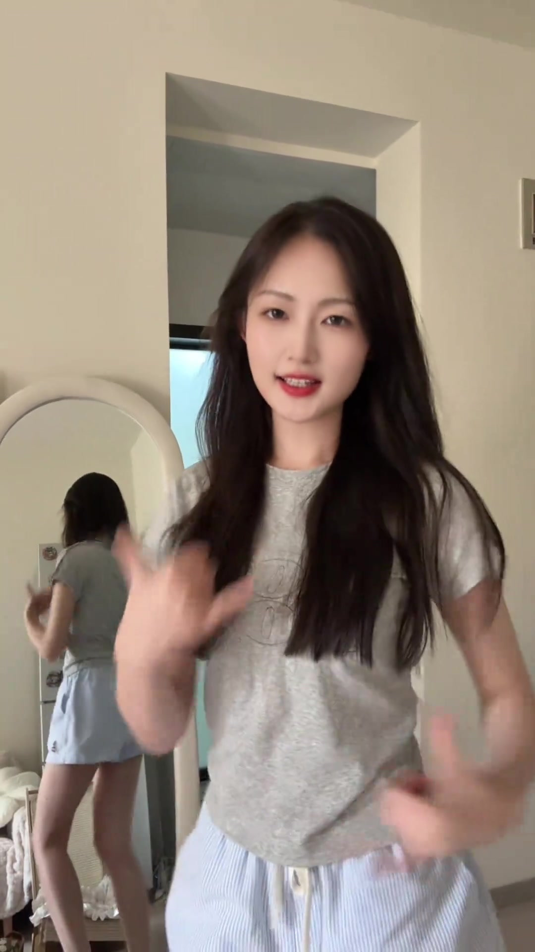 多特李沁沈云怡總是那么漂亮不愧是最美多特女解說(shuō)