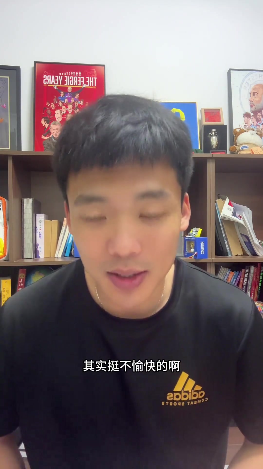 王楚琪比亞迪因?yàn)橘澲鷩?guó)足而被抵制了有些人覺(jué)得國(guó)足就不配