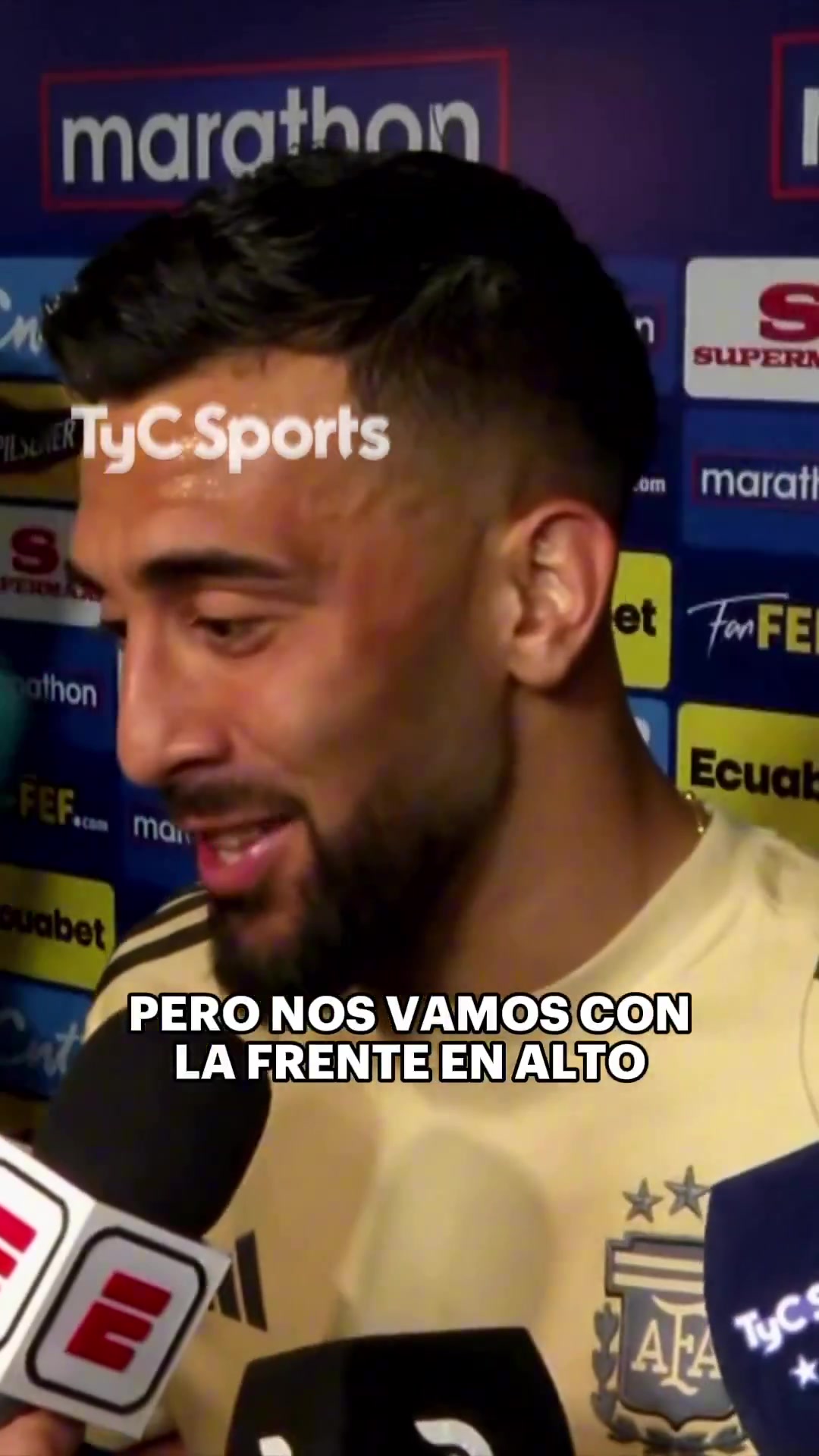 岡薩雷斯賽后調(diào)侃厄瓜多爾小伙看起來很開心好像贏了世界杯