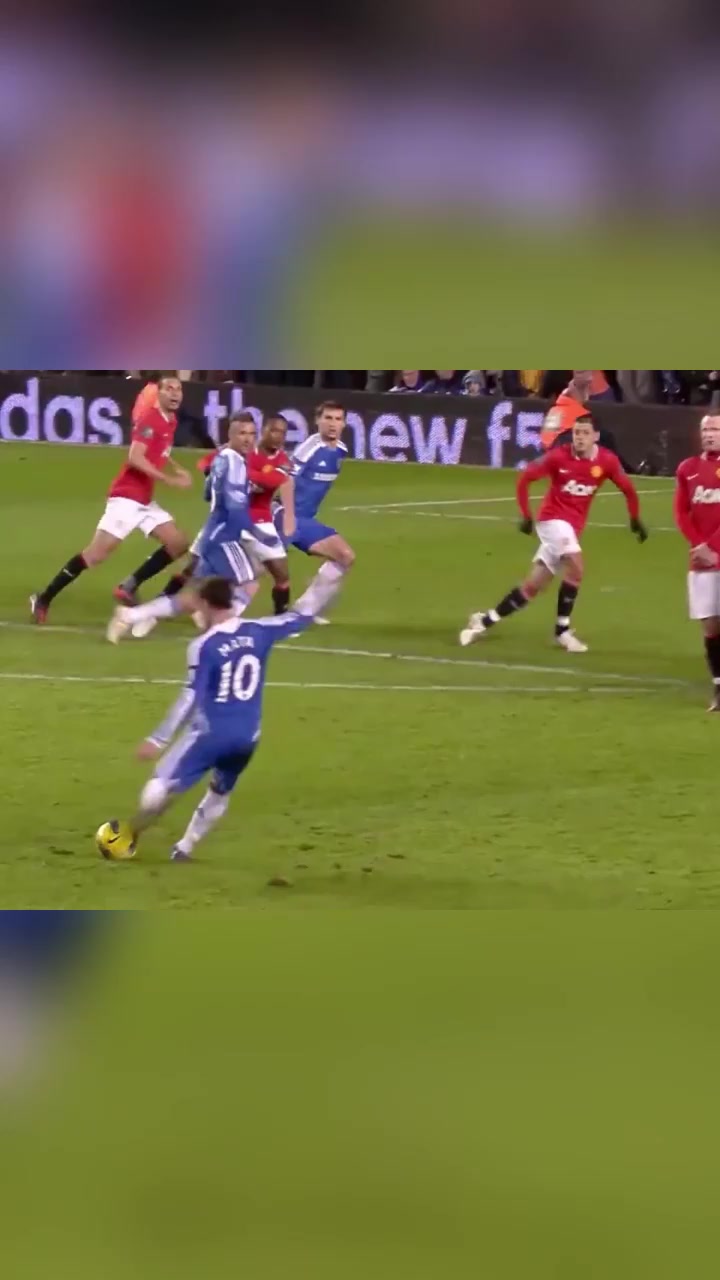 經(jīng)典畫面斯坦福橋驚天一撲德赫亞撲出馬塔死角任意球