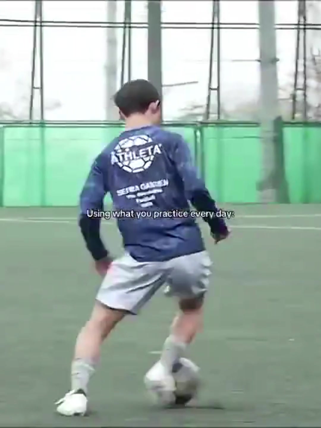 絲滑日本小球員的控球視頻在外網爆火