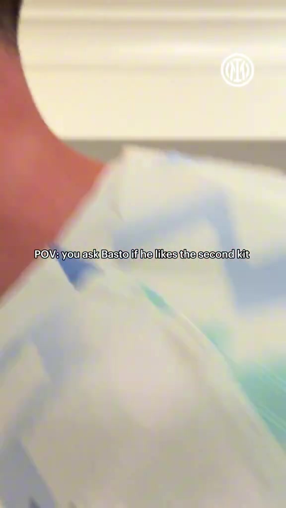 國米官推看上去巴斯托尼已經為新賽季做好了準備