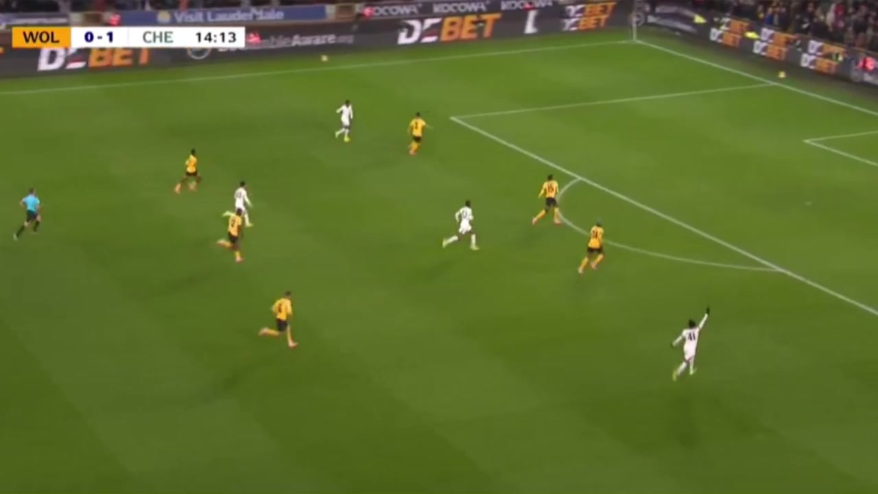 切爾西再下一城吉騰斯橫傳門前再送助攻喬治輕松推射破門