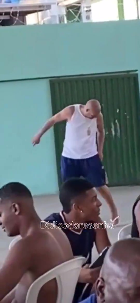 阿德里亞諾這日子是真的人間清醒呀國(guó)王的快樂(lè)如此簡(jiǎn)單