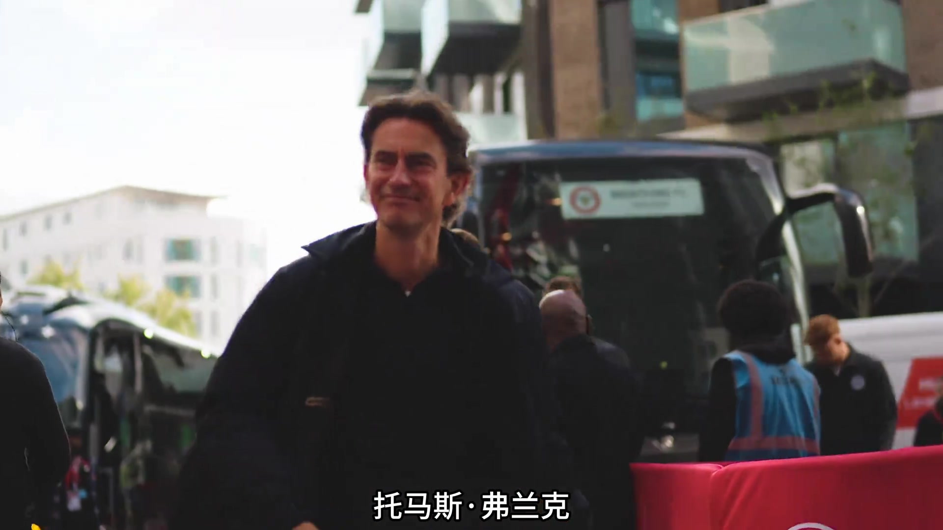 英超最帥主教練托馬斯-弗蘭克執(zhí)教熱刺聯(lián)賽第10跳槽到17