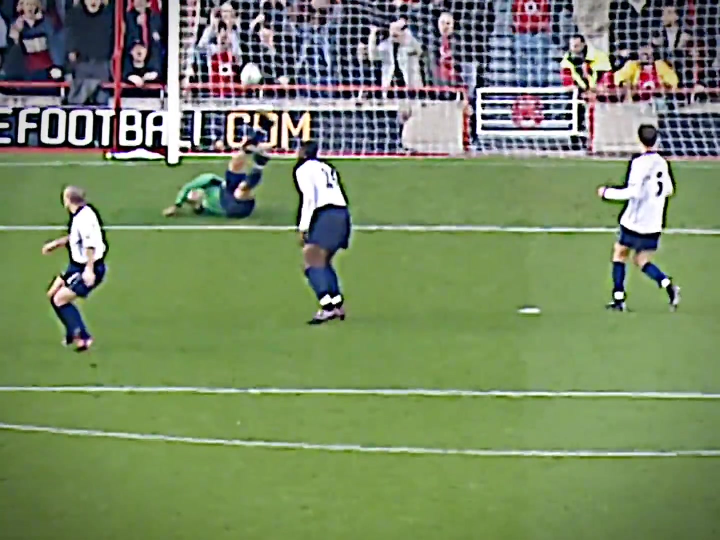 阿森納當(dāng)他開出最后一槍又是誰的青春宣告結(jié)束了