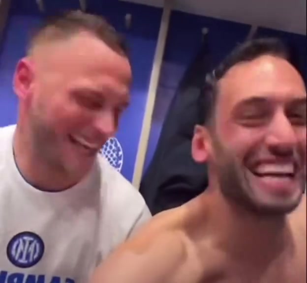 一條視頻看出國米更衣室里的活寶都有誰