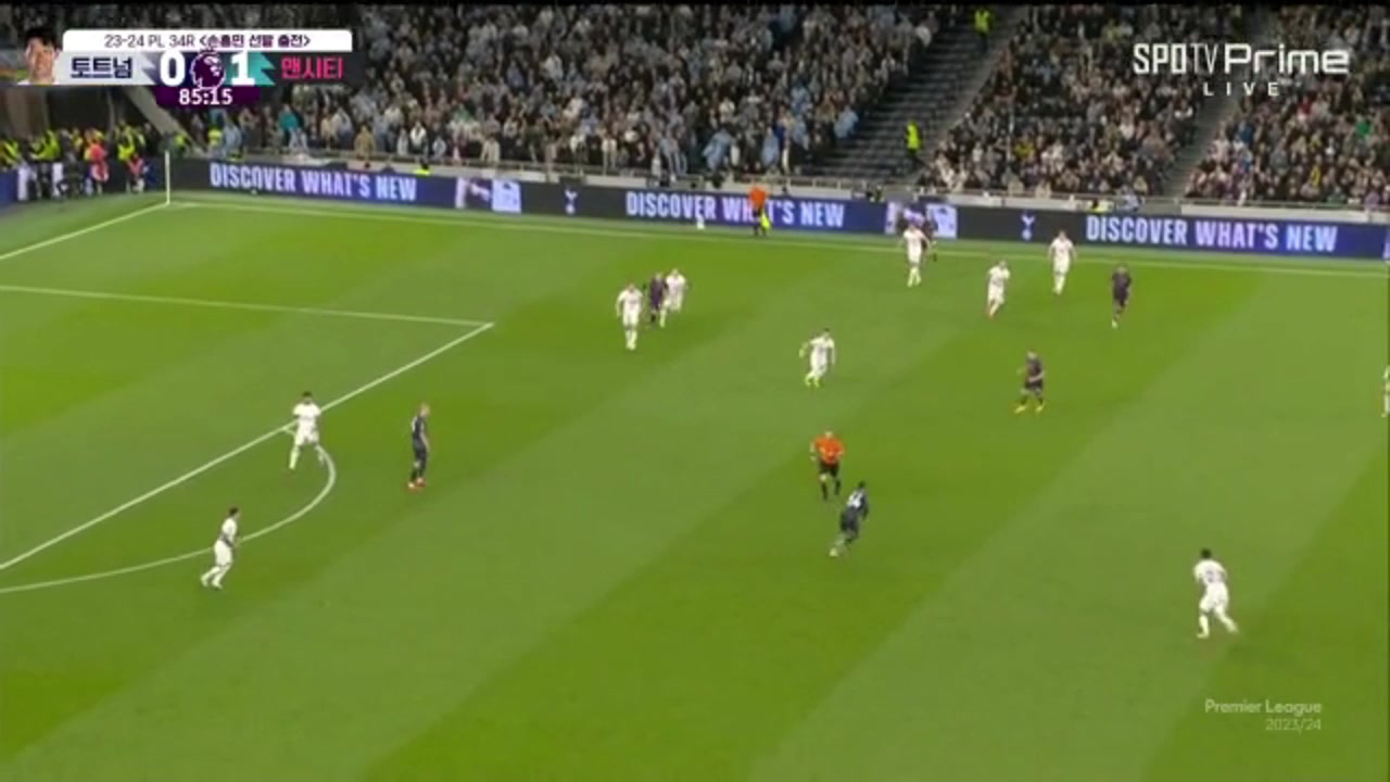 孫興慜射門(mén)的那一刻瓜迪奧拉直接絕望癱倒在地