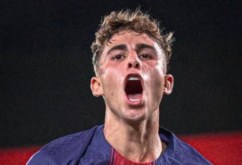 費(fèi)爾明是歐冠改制后戴帽第二年輕巴薩球員，內(nèi)馬爾居首梅西第三