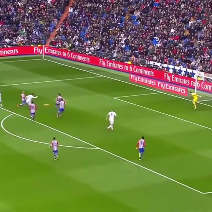 純粹的暴力美學(xué)C羅與齊達(dá)內(nèi)合作的第一個(gè)賽季單兵天花板