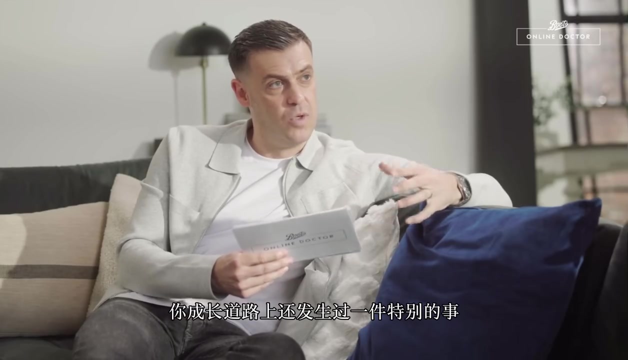 笑對人生來聽丹伯恩親口講述自己失去一根手指的經(jīng)歷 笑對人生來聽丹伯恩親口講述自己失去一根手指的經(jīng)歷