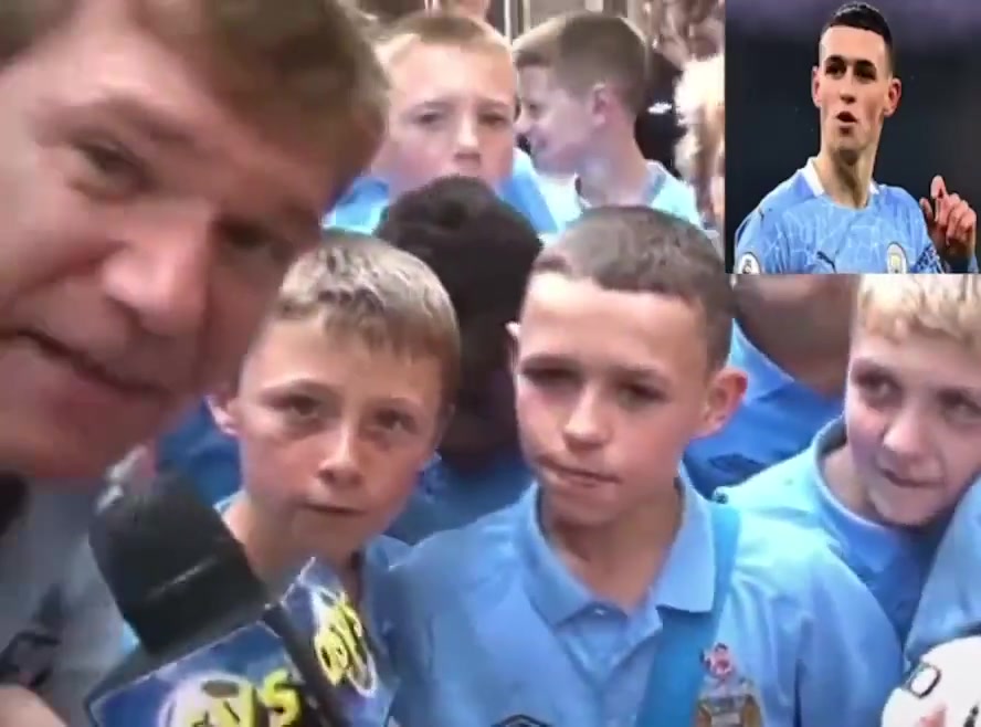 昔日小福登評(píng)價(jià)巴洛特利場(chǎng)上是好球員場(chǎng)下態(tài)度糟糕