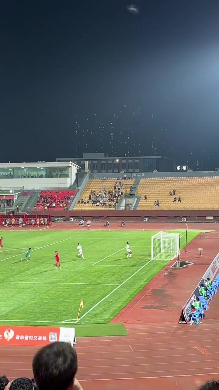 連續(xù)錯(cuò)失兩次良機(jī)U16國(guó)足差點(diǎn)反超日本