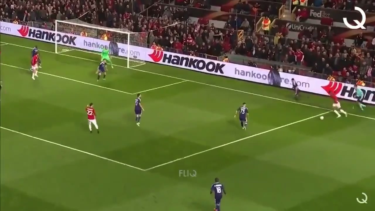 今夕是何年拉什福德助攻博格巴倒鉤破門