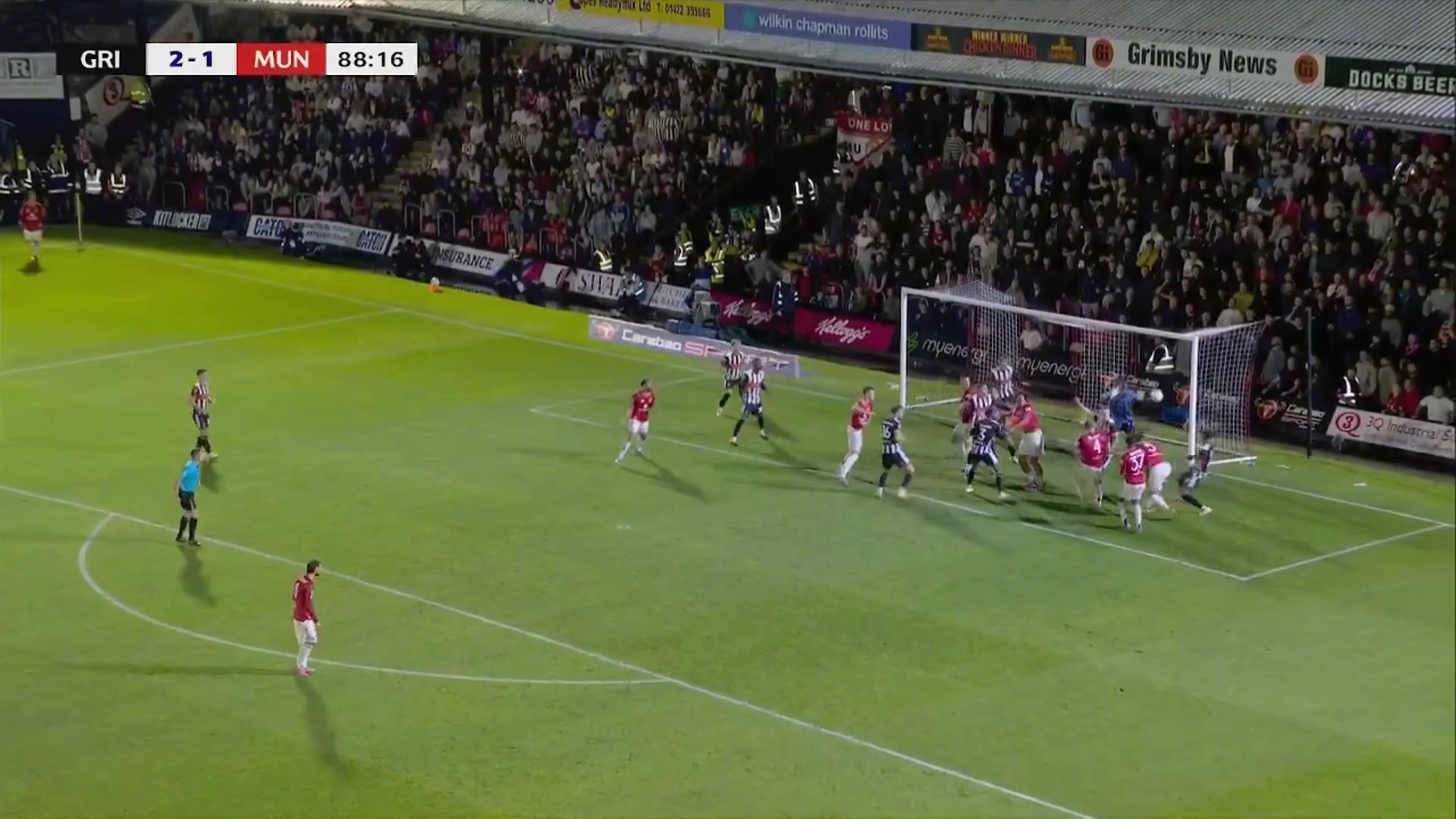 還是得靠馬隊(duì)啊馬奎爾第89分鐘破門曼聯(lián)連追兩球絕平