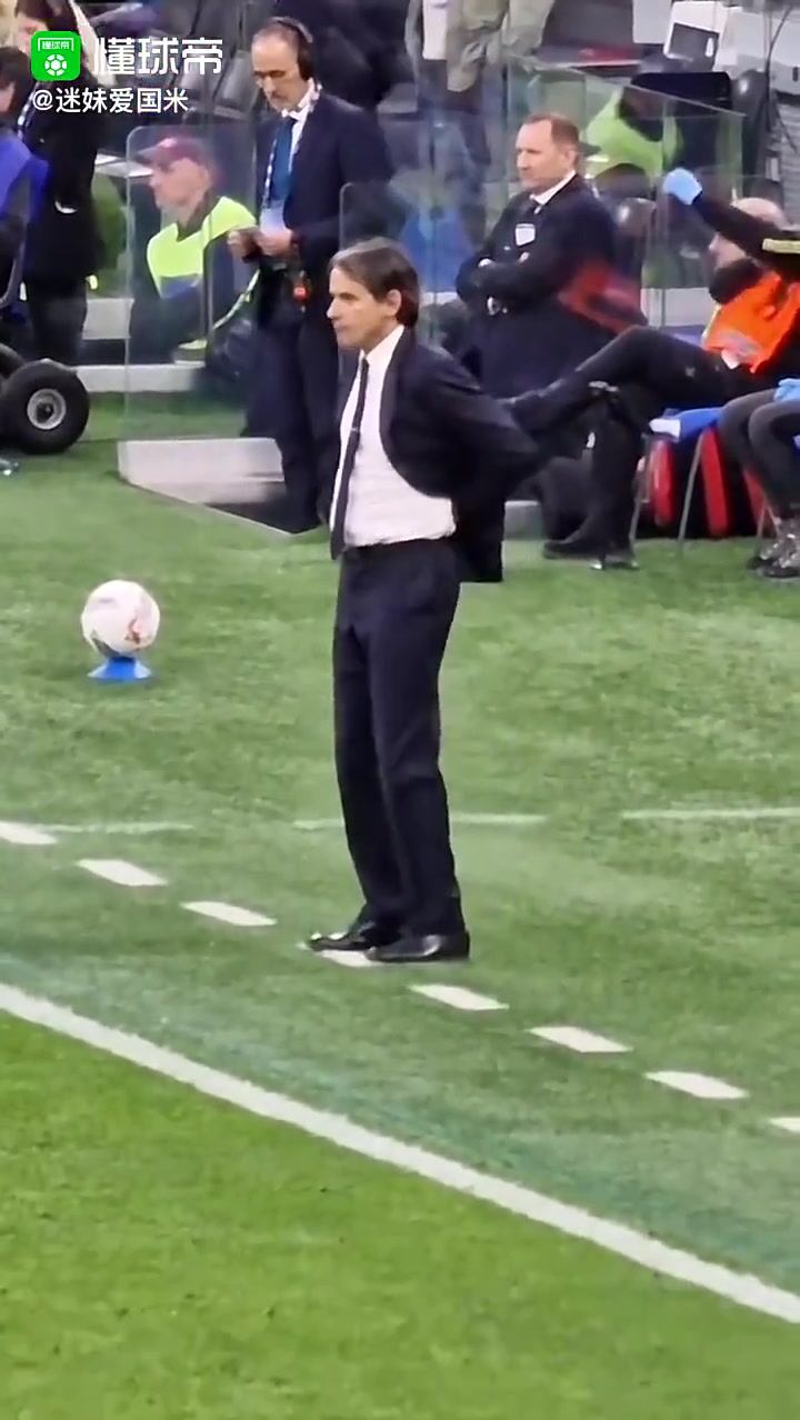 重溫小因扎吉國(guó)米名場(chǎng)面突然鬼畜嚇第四官員一跳