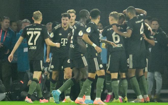 4:1！凱恩勢不可擋，拜仁霸道14連勝，創(chuàng)33年紀(jì)錄，五大聯(lián)賽第一