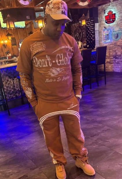 享受退役生活！遼籃功勛外援身材發(fā)福 球迷調(diào)侃真像宋小寶