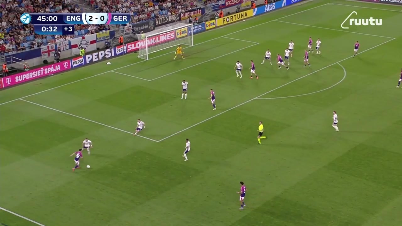 德國扳回一城內(nèi)布爾精準(zhǔn)傳中維普爾頭球破門