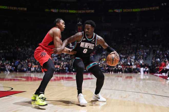 莫蘭特禁賽！灰熊6人上雙仍輸猛龍 巴恩斯19+12+8巴雷特27+6+6