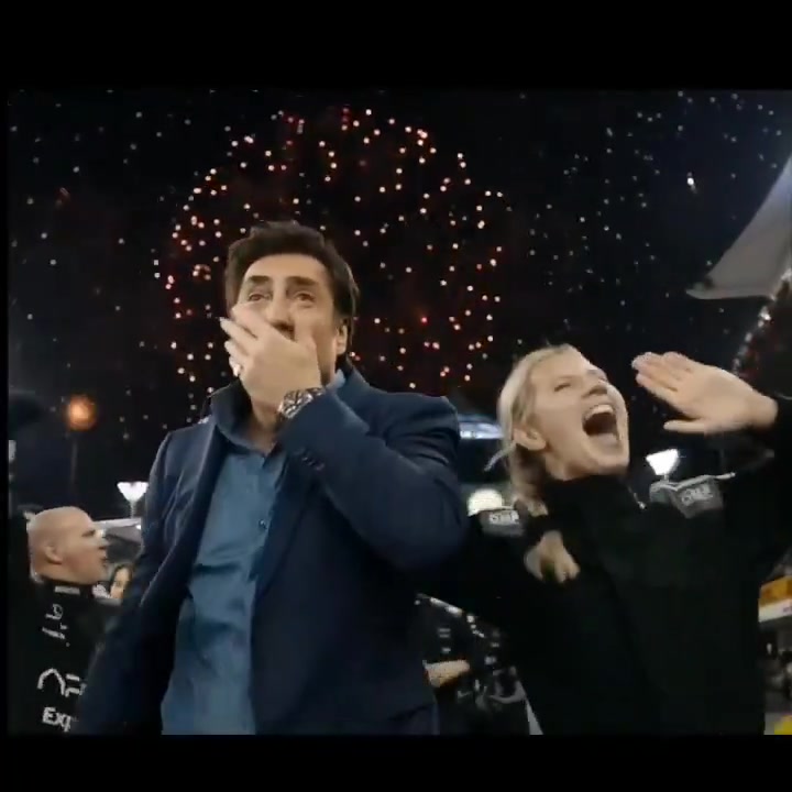 不敢相信國(guó)外網(wǎng)友惡搞贏球后曼聯(lián)球迷的心情