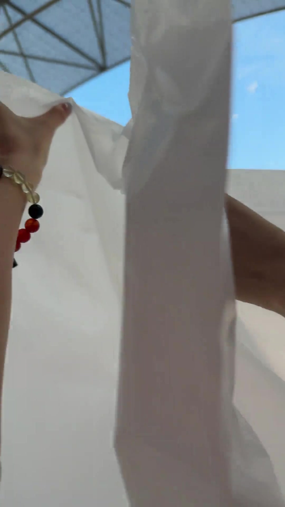 現(xiàn)場女球迷準備拉tifo了亞洲最酷不為過吧