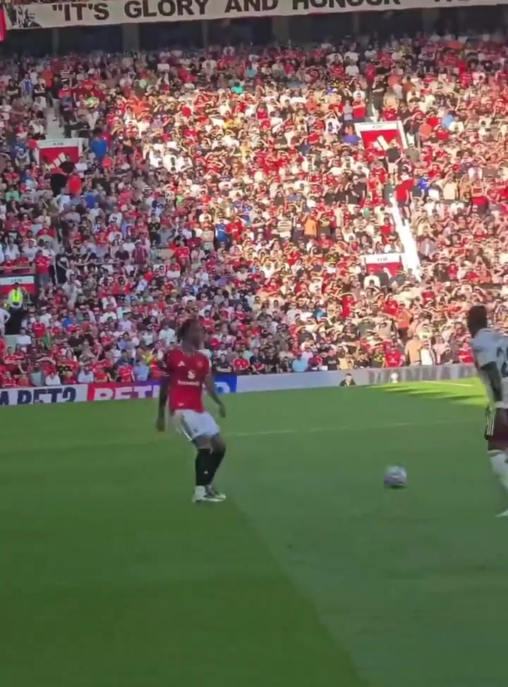 球迷視角曼聯(lián)前場(chǎng)拿球的能力的確提高了