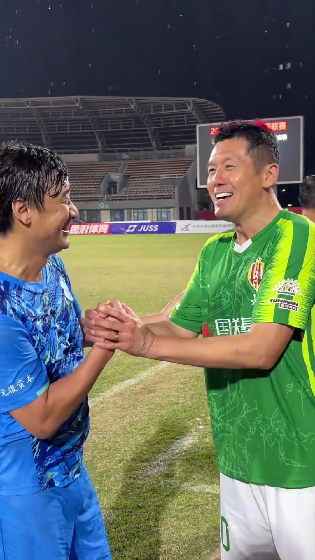 面對肖戰(zhàn)波的夸獎楊晨的回復(fù)更顯其高情商