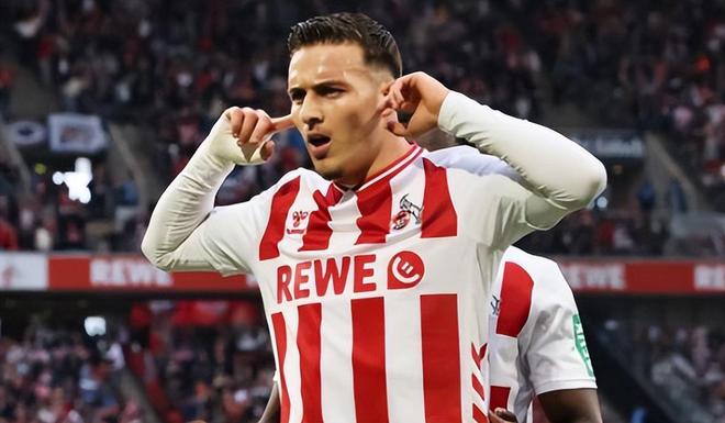 3球1助攻！19歲德國天才邊鋒橫空出世，瓜帥欽點(diǎn)，4大豪門瘋搶