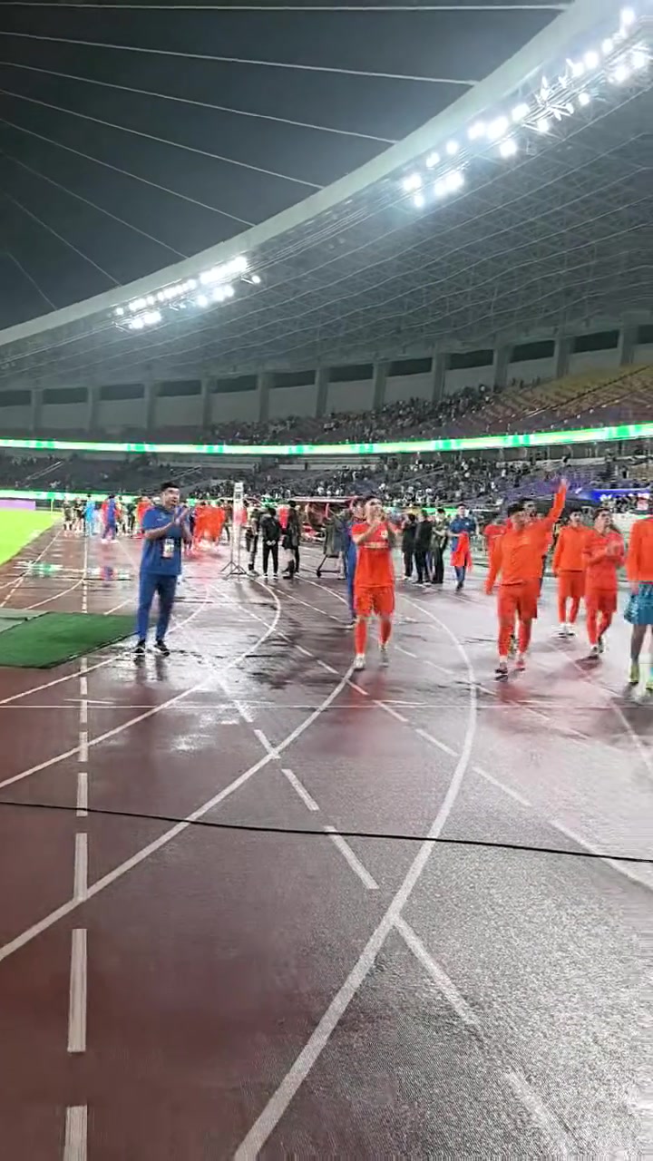 牛志明泰山隊謝場視頻這一場平局有點意難平