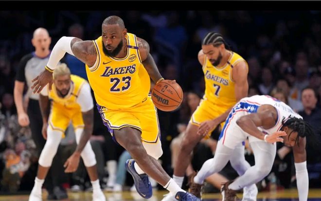 7勝0負！聯(lián)盟第一，成為NBA最具冠軍相的球隊，新賽季要大結(jié)局瞭