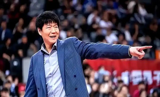 山東全運(yùn)男籃對(duì)陣廣東陶漢林22分11板，邱彪看明白瞭嗎