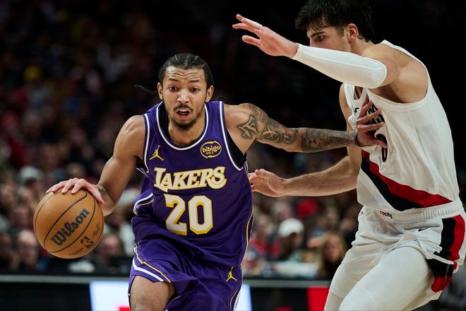 前最強(qiáng)高中生吐完大爆發(fā)，刷新隊(duì)史紀(jì)錄，湖人三陣有大驚喜