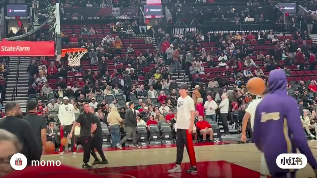 這也差太多了吧網(wǎng)友對比楊瀚森和姚明訓練中的動作速率