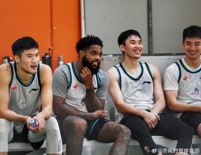 魯媒：山東男籃新賽季CBA目標(biāo)前八，將大力鍛煉年輕隊(duì)員