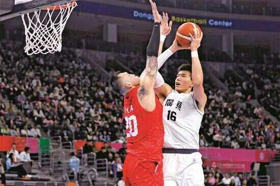 首戰(zhàn)冷啟動 廣東主帥坦言 爭冠之路不好走