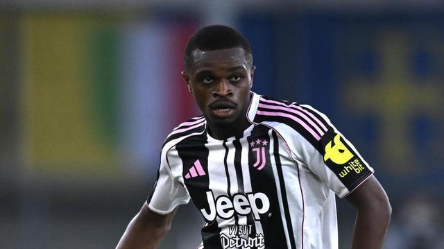 卡盧盧：對(duì)球隊(duì)充滿(mǎn)信心，在新主帥的率領(lǐng)下我們?cè)诓粩噙M(jìn)步