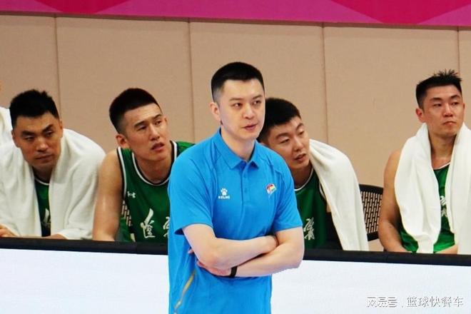 男籃全運(yùn)一夜三大慘案！遼籃苦主63分狂勝：東道主首秀46分慘??！