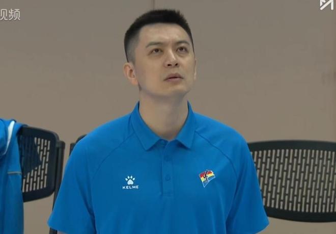 楊鳴盛贊廣東隊(duì)，杜鋒暴露老問題，林葳NCAA首秀7中0+4失誤！