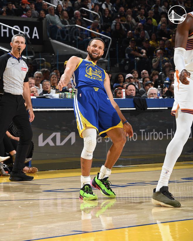 庫裡28分達(dá)成新裡程碑，勇士射落太陽止連敗佈克空砍38分