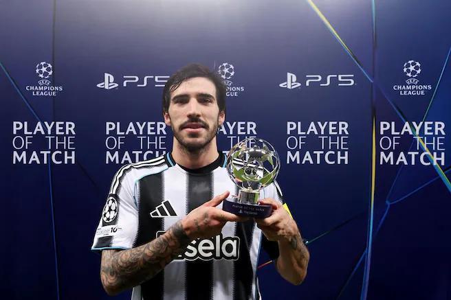 表現(xiàn)出色，托納利當選歐冠紐卡vs畢爾巴鄂全場最佳球員