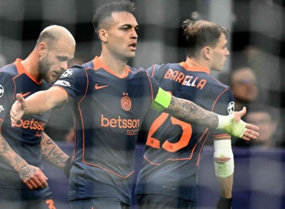 2:1！勞塔羅力壓凱恩，國米拒絕爆冷+歐冠4連勝，捍衛(wèi)意甲榮光