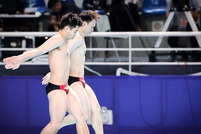 謝思埸黃博文十五運(yùn)會(huì)跳水男子雙人3米板奪金