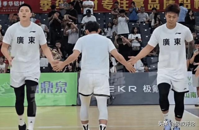 心系廣東男籃！李春江：趙睿徐傑胡明軒再次合作， 那這個(gè)冠軍...
