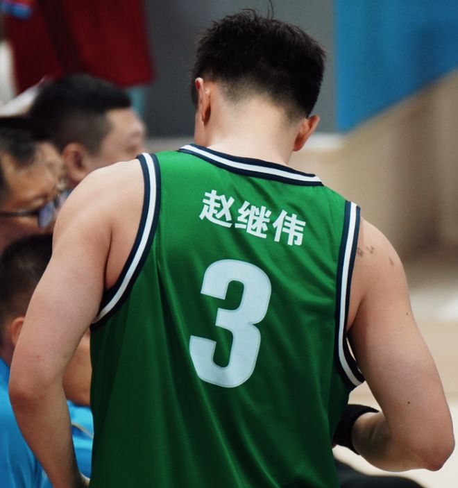 遼寧93：90北京迎3喜1憂！趙繼偉+二老+原帥拉滿，內(nèi)線防守成弊端