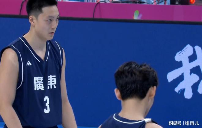 29分+5助+全場(chǎng)最高正負(fù)值！徐傑一戰(zhàn)打出身價(jià)，廣東隊(duì)的爭(zhēng)冠底牌