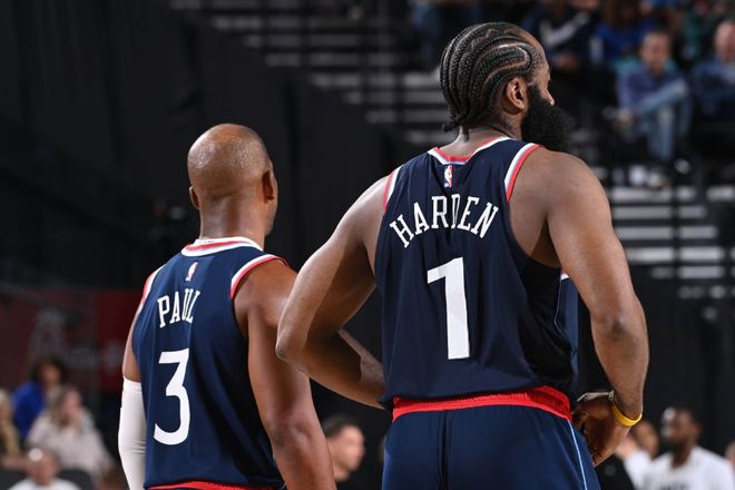 降薪4800萬，將奪冠熱門帶崩盤！NBA被高估的球星，該考慮退役瞭